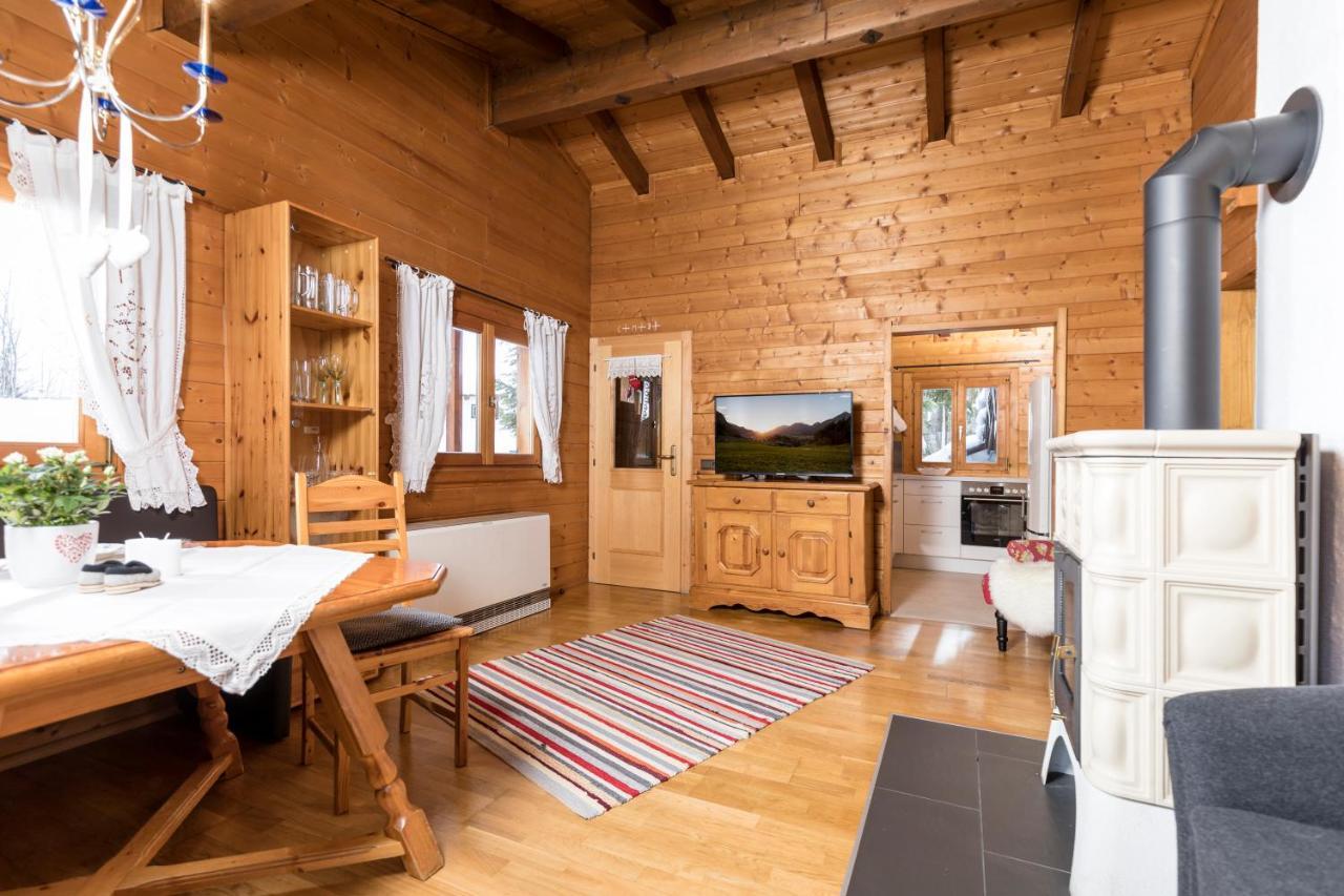 Alpen-Chalets Achensee เมาราค ภายนอก รูปภาพ
