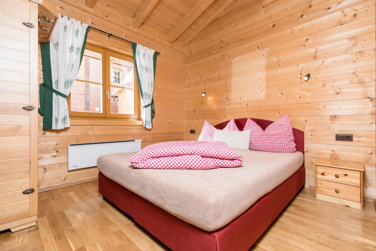Alpen-Chalets Achensee เมาราค ภายนอก รูปภาพ